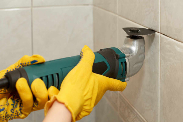 Tiling & Regrouting Image